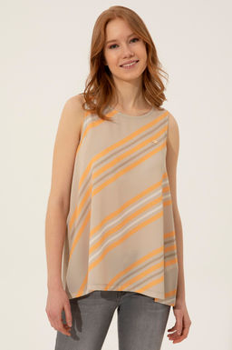 Женская футболка без рукавов Stone Неожиданная скидка в корзине