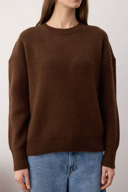 Wardrobe Essentials Sar? Yunlu Premium Iplik Basic Genis Kal?p Triko Kazak | TWOAW26KZ00065 - Trendyolmilla фото 20