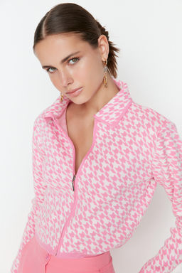 TRENDYOLMILLA Pembe Crop Yaka Detayl? Triko H?rka TWOAW22HI0067