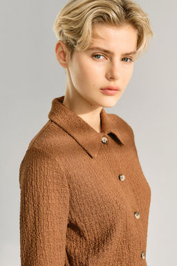 Camisa ajustada con efecto arrugado - H&m фото 3