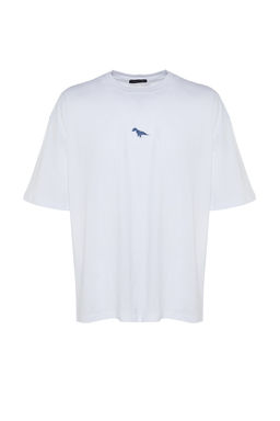 Beyaz Oversize/Genis Kesim K?sa Kol Dinozor Nak?sl? %100 Pamuklu T-Shirt TMNSS23TS00243