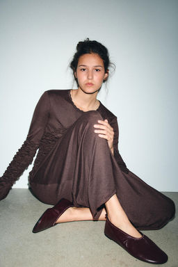 SOFT LEATHER BALLET FLATS