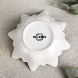 Салатник фарфоровый Magistro Бланш. Цветочек, d=13,5 см, цвет белый  фото 3