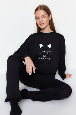 Trendyolmilla Siyah-Beyaz %100 Pamuklu Bask?l? Orme Pijama Tak?m? THMAW22PT0611
