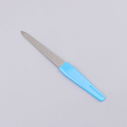 Цена за 8 шт. Пилка металлическая для ногтей, 15 см, в чехле, МИКС