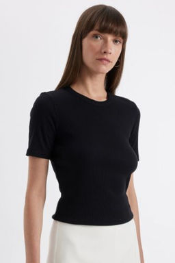 Siyah Slim Fit Dar Kesim Bisiklet Yaka Fitilli Kaskorse Basic Duz K?sa Kollu Tisort