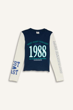 Укороченная футболка с длинными рукавами и круглым вырезом для девочек в рубчик с принтом