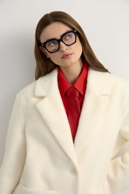 Пальто-жакет с накладными карманами