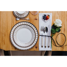 Цена за 2 шт. Цветы искусственные «Роза венесуэльская», 8×23 см, белые