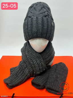 Женская вязанная шапка - Bruno фото 3