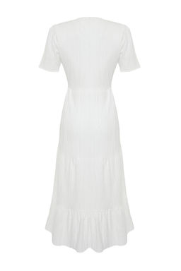 TRENDYOLMILLA Ekru Etegi Belden Ac?lan Kruvaze Yaka Astarl? Maxi Dokuma Elbise TWOSS24EL00693  фото 7