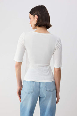 Wardrobe Essentials-Ekru Fitted/Vucuda Oturan Truvakar Buzgulu Modal Orme Bluz TWOSS26BZ00355 - Trendyolmilla фото 4