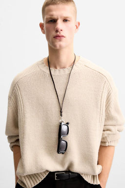 COMBINED TEXTURE SWEATER