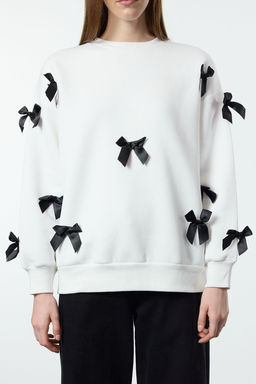 Ekru Kurdele Detayl? Oversize/Genis Kal?p Kal?n Orme Sweatshirt TWOAW25SW00069
