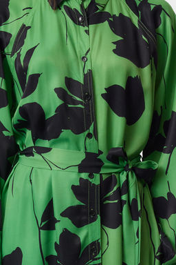 Trendyolmilla Yesil Cicekli Genis Kal?p Kollar? Dikis Detayl? Premium Kumas Maxi Gomlek Elbise TWOAW25EL00512 фото 9