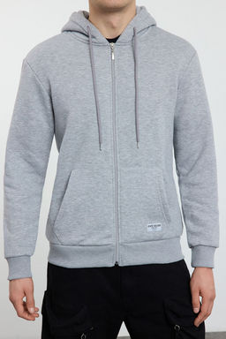 TRENDYOL MAN Gri Melanj Regular Fit Kapusonlu Fermuarl? Etiket Aplikeli Kal?n Sweatshirt TMNAW23SW00172 - Trendyolmilla фото 3