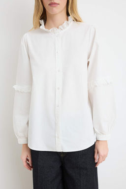 Beyaz Buzgu Detayl? Poplin Gomlek TWOSS26GO00087