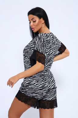 Пижама 375708  с шортами и футболкой кружевная