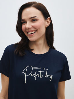 Bisiklet Yaka Bask?l? K?sa Kollu Kad?n Ti??rt