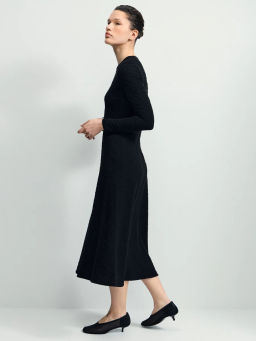 Платье из фактурной ткани / Zarina