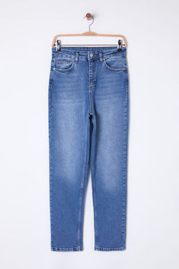 Mavi Yuksek Bel Comfort Mom Jeans TWOSS25JE00115 - Trendyolmilla фото 6