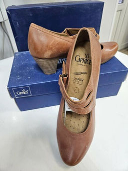 Caprice Туфли с липучкой, коньяк, 39