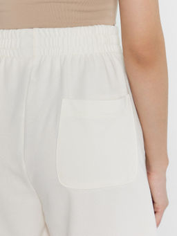 Шорты женские молочно-бежевые молочный 132365 - Mark formelle фото 8