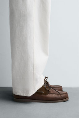 LEATHER DECK SHOES