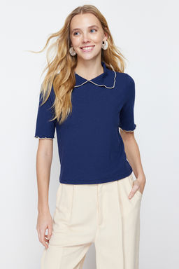 Trendyolmilla Siyah Yaka Detayl? Regular/Normal Kal?p Orme Orme Bluz TWOSS24BZ00194 фото 6