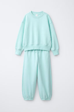 CONJUNTO SUDADERA Y PANTAL?N JOGGER / Turquesa