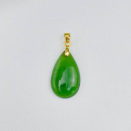 Кулон из Нефрита