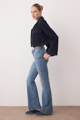 Mavi Yuksek Bel Comfort/Esnek Flare Jeans TWOSS25JE00101