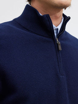 Dik Yaka Erkek Triko Kazak