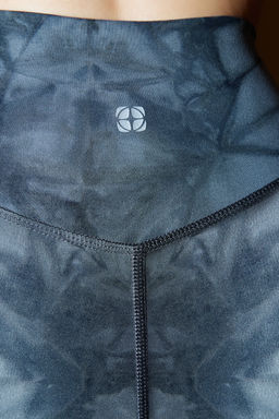 TRENDYOLMILLA K?rm?z? F?rcal? Soft Kumas Ic Bel Cep Detayl? Orme Spor Sort/K?sa Tayt THMSS24TY00020 фото 5