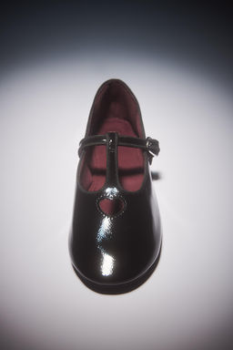 T-BAR BALLERINAS WITH HEART DETAIL - Zara фото 8