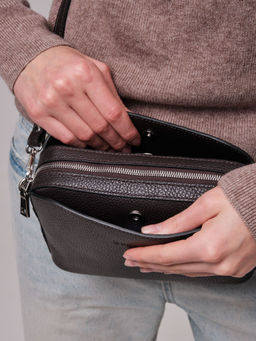 Сумка на плечо кросс-боди Deboro 30848 темно-коричневый