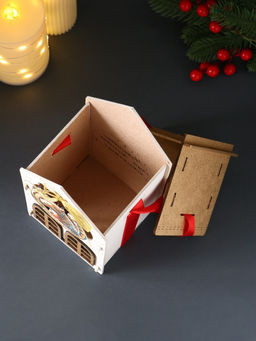 Деревянная шкатулка подарочная Новогодний домик, упаковка, с магнитом, 13.5?11.5?21 см, белый