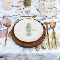 Скатерть Доляна. Акварельные листья, 145?180 см, 100% п/э