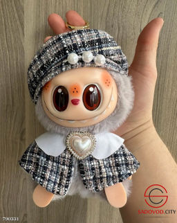 Плюшевая мягкая игрушка Лабубу в одежде