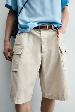 BERMUDA CARGO REGULAR FIT ESPIGA / Arena