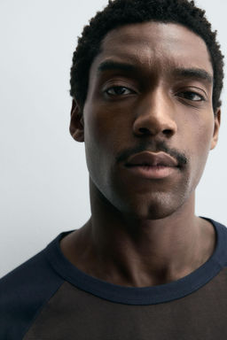 COLOUR BLOCK RAGLAN SLEEVE T-SHIRT - Zara фото 5