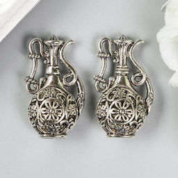 Цена за 2 шт. Декор металл для творчества "Кувшин с цветами" серебро (А19635) 3,6х2х2 см