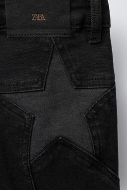 JEANS BOOTCUT PARCHES ESTRELLAS / Negro - Zara фото 4