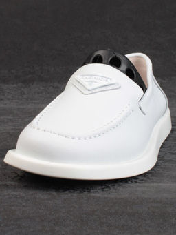 03-HY3-2D WHITE Полуботинки женские (натуральная кожа)