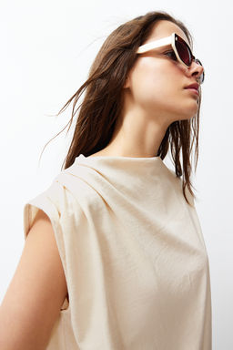 Tas Kay?k Yaka S?f?r Kol Buzgulu Orme T-Shirt TWOSS24TS00051