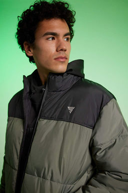 Пуховик оверсайз DeFactoFit Пуховик  фото 4