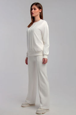 Арт. 2530  Костюм с брюками женский 44-50 (4 шт) Цвет:верх-молочный, низ-молочный