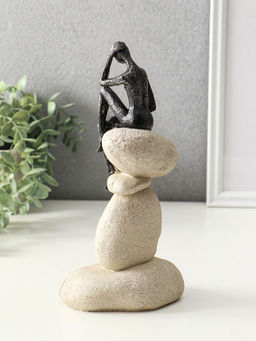 Фигура полистоун «Абстракция. Мыслитель и сад камней», бронза с бежевым, 12×9×25.5 см