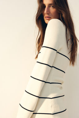 Jersey con escote en U