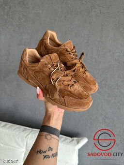 Кроссовки женские весенние